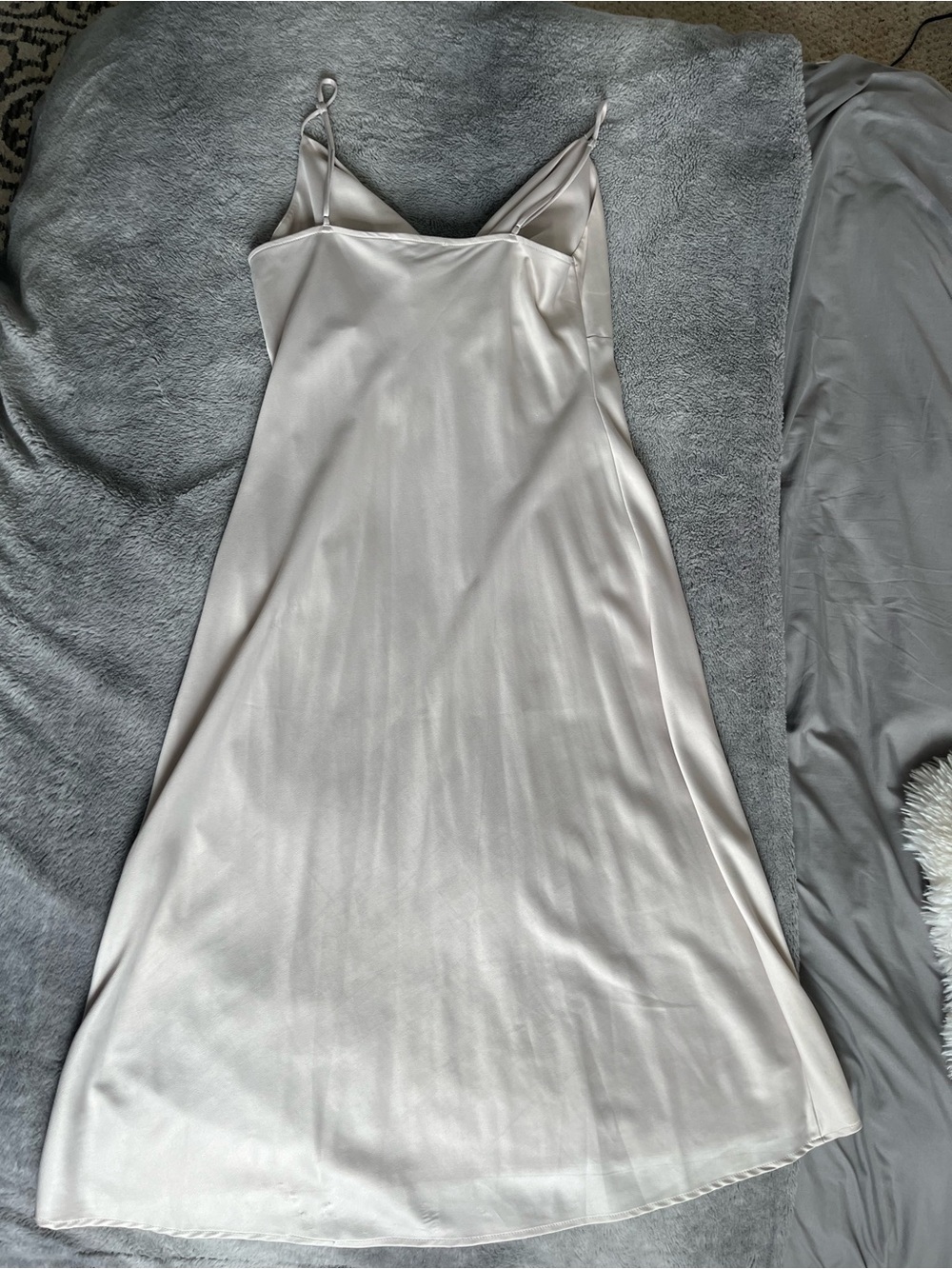 Dynamite Adina Twist Front Satin Cami Midi Dress in Polished Pearl - Picture 6 of 8